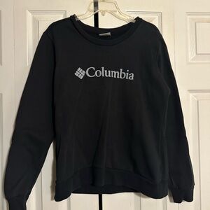 Columbia Women's Classic Black Crewneck Sweatshirt